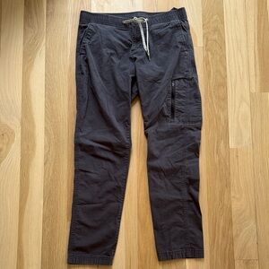 Vuori Women’s Cargo Drawstring Pants - Charcoal